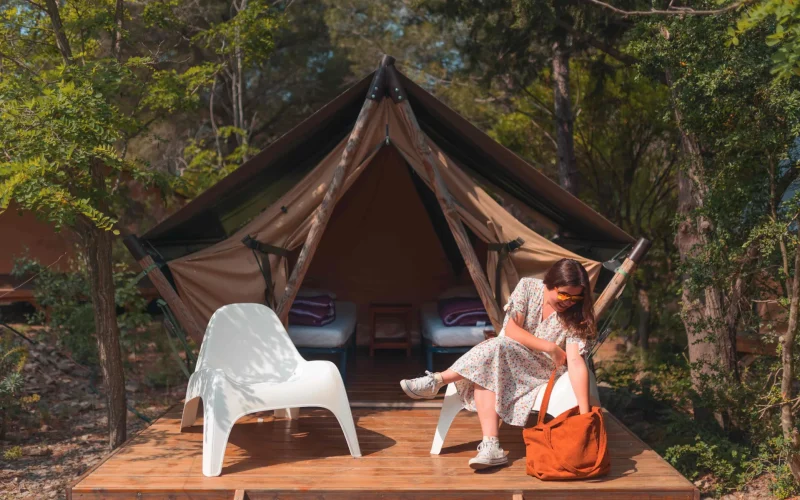 Les campings et aires de camping-cars